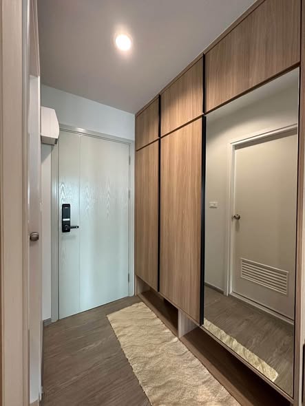 room interior of Regent Home Bangson 28
