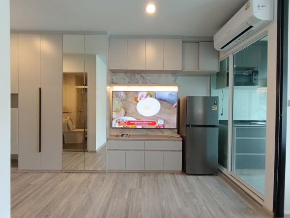 room interior and kitchen of Regent Home Bangson 28