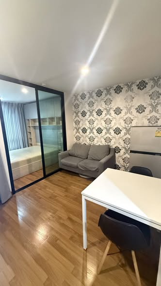 room interior of Regent Home Sukhumvit 81