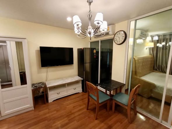 room interior of Regent Home Sukhumvit 81