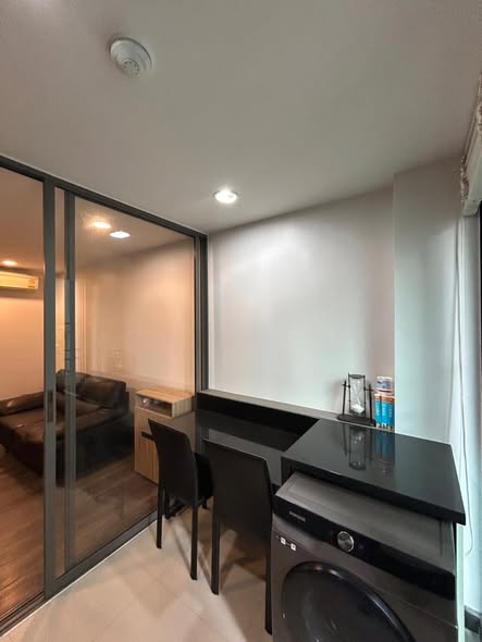 room interior of Rende Sukhumvit 23
