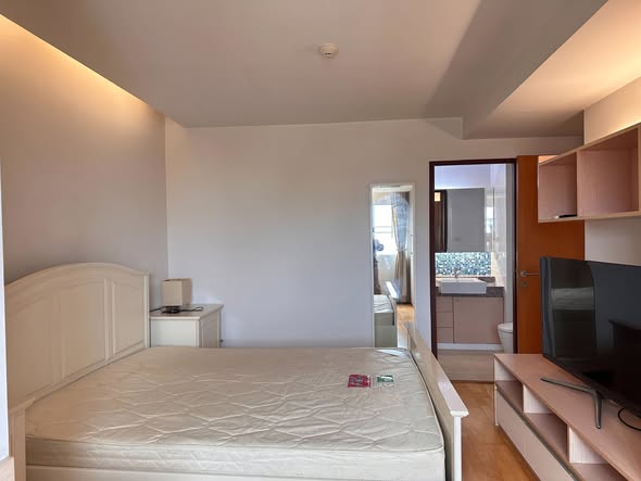 bedroom of Residence 52 Condominium