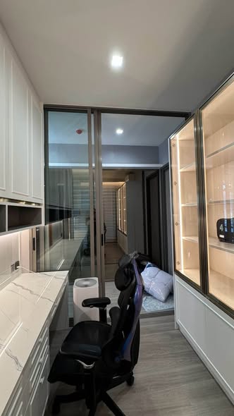 bedroom and room interior of Rhythm Charoenkrung Pavillion