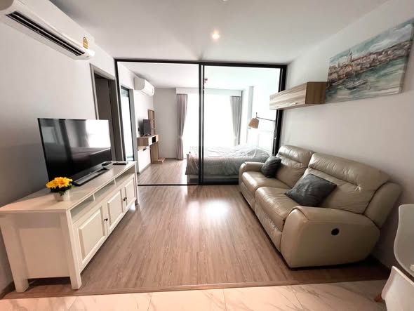 bedroom and living room of RHYTHM Ekkamai