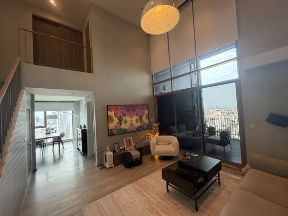 living room and room interior of Rhythm Ekkamai Estate