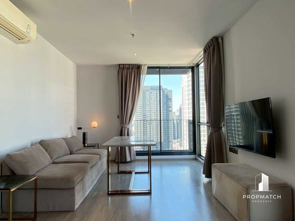 living room and bedroom of RHYTHM Ekkamai