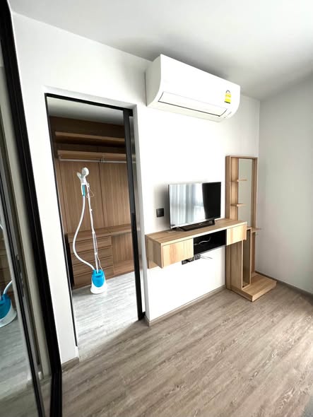 room interior of RHYTHM Ekkamai