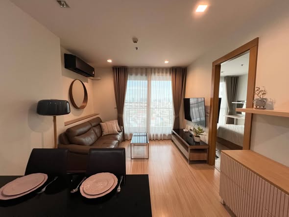 living room and bedroom of RHYTHM Ratchada-Huaykwang