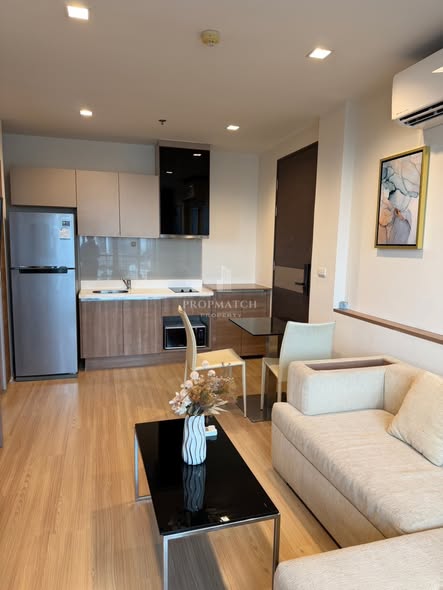 living room of RHYTHM Sathorn