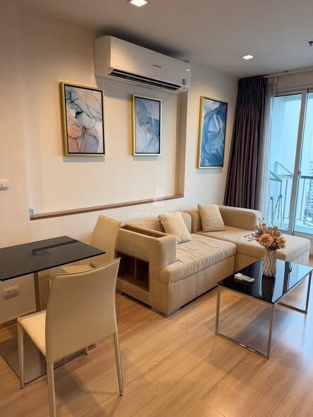 living room of RHYTHM Sathorn