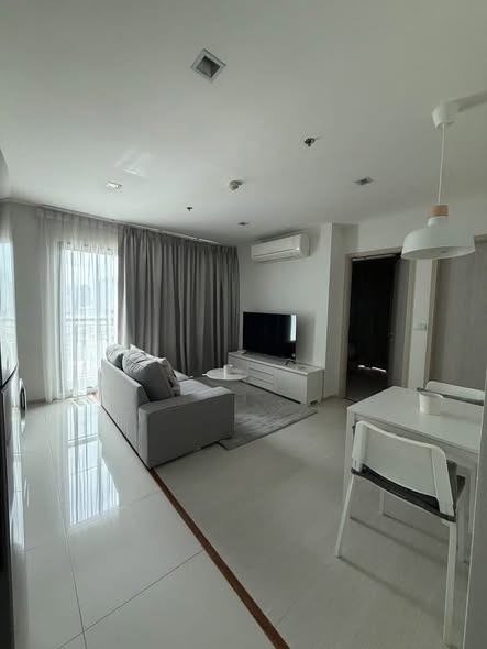 bedroom of Rhythm Sukhumvit 36-38