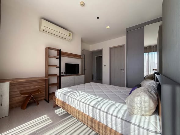 bedroom of Rhythm Sukhumvit 36-38