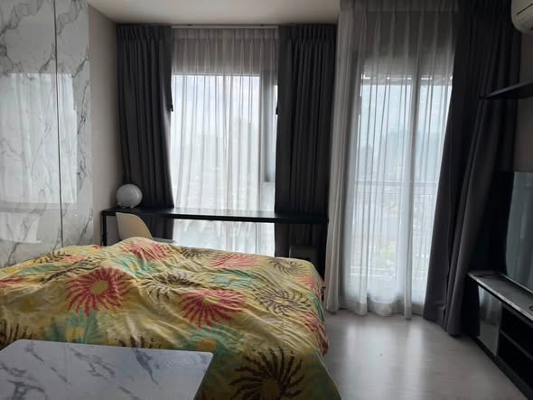 bedroom of Rhythm Sukhumvit 36-38