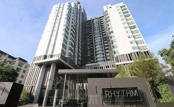 Rhythm Sukhumvit 36-38