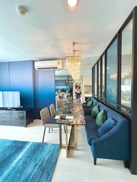 living room of Rhythm Sukhumvit 42