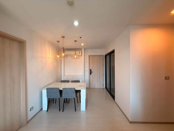 room interior of Rhythm Sukhumvit 42