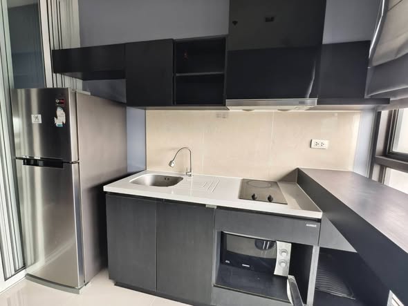 kitchen of RHYTHM Sukhumvit 44/1