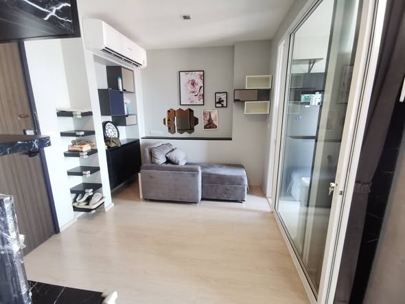living room and room interior of RHYTHM Sukhumvit 44/1