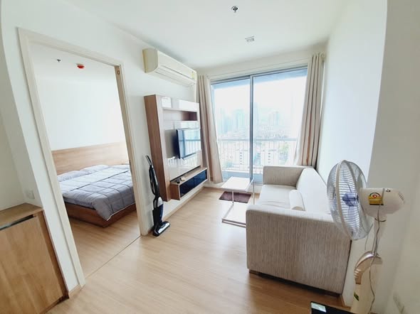 bedroom of Rhythm Sukhumvit 50