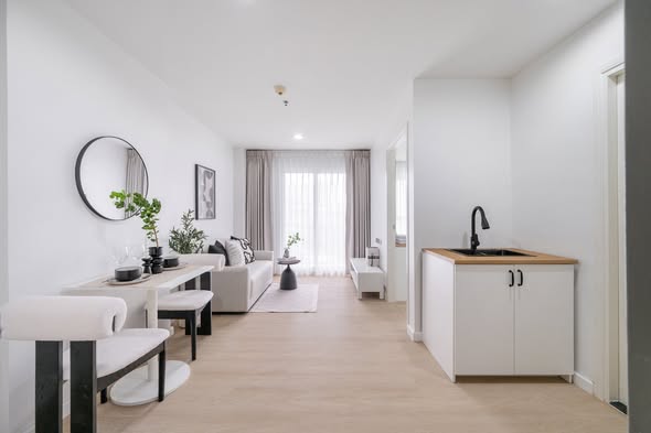 Rich Park @ BangSon Station Condominium