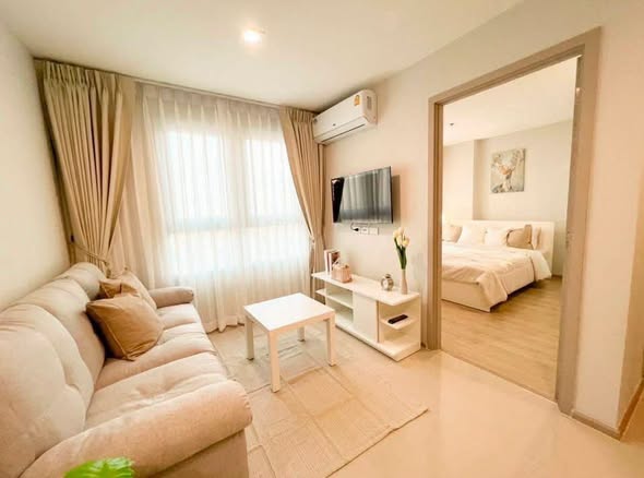 bedroom of Rich Park Chao Phraya