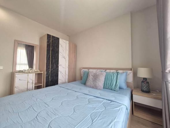 bedroom of Rich Park Chao Phraya