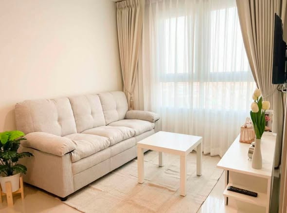 living room of Rich Park Chao Phraya