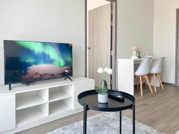 living room and room interior of Rich Point @BTS Wutthakat