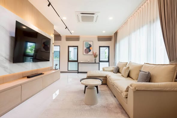 living room of ริชชี่ เฮ้าส์ (Richie Houses) – รับสร้างบ้านหรู คฤหาสน์ ครบวงจร