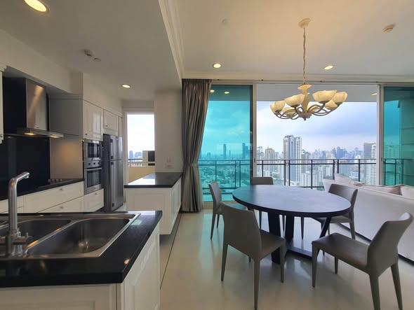 Royce Private Residences
