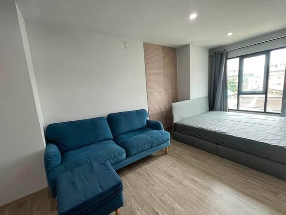 Rye Condo Huamak
