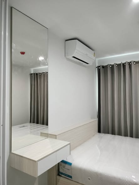 bedroom and room interior and bathroom of RYE Talat Phlu
