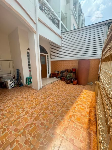 S Concept Townhome, Soi Nonsi 28