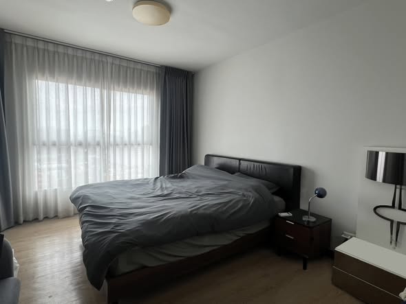 bedroom of S&S Sukhumvit Condominium