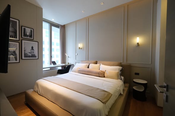 bedroom of SALADAENG One