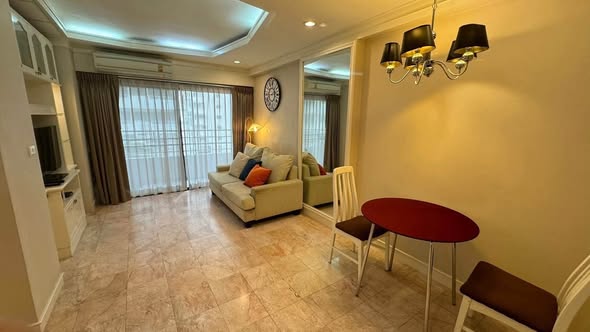 living room of Saranjai Mansion