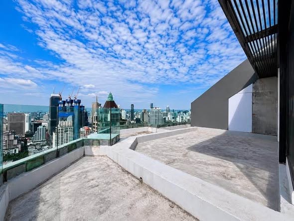 Sathorn Gardens