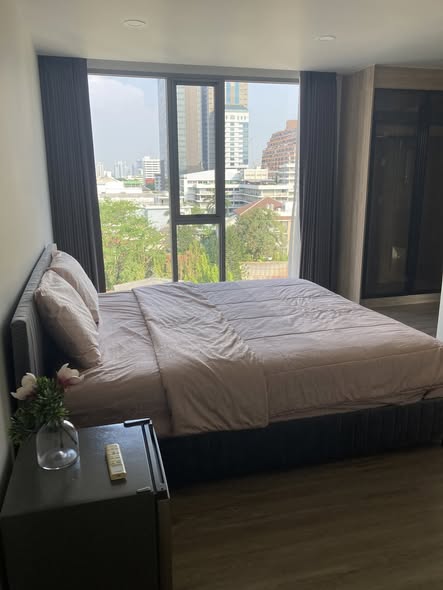 bedroom of SAVVI Ari4