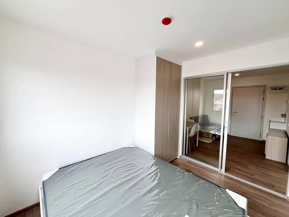 bedroom and room interior of Sena Kith Rangsit – Tiwanon