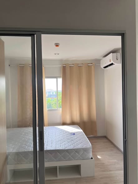 bedroom and room interior of เสนาคิทท์ เวสต์เกต-บางบัวทอง | SENA Kith Westgate – Bangbuathong