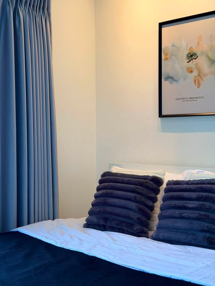 bedroom of Sereno Airport Condo