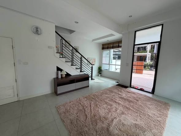 living room and room interior of Sereno Townhome by Bonanza