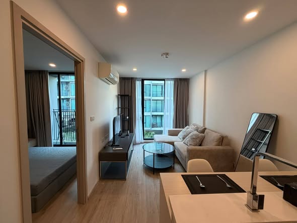 living room and room interior of Serio Sukhumvit 50