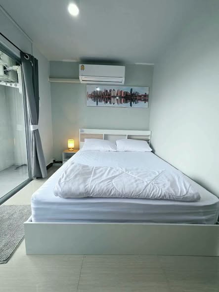 bedroom of Serrano Condominium