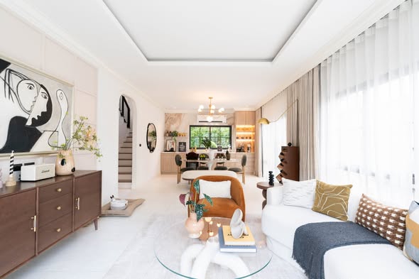 bedroom and living room of Setthasiri Bangna KM.10