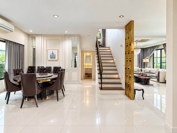 living room of Setthasiri Pattanakarn