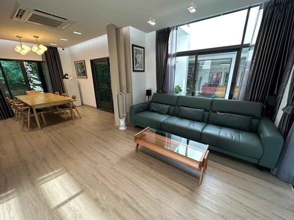 living room of Setthasiri Srinakarin – Rama 9