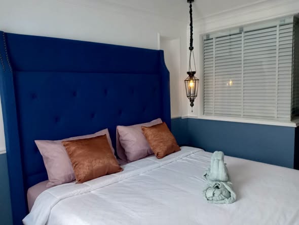 bedroom of Seven Seas Côte d’Azur