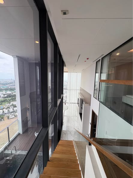 room interior of SIAMESE RAMA9 SITE OFFICE