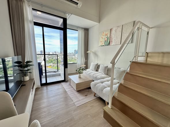 living room of Siamese residence landmark @ MRTA station